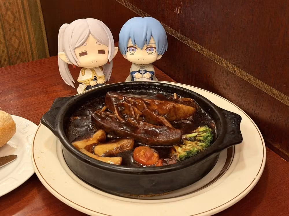 Frieren: Beyond Journey's End Look Up Series Frieren (Droopy Face Ver.) & Himmel (With Gift)