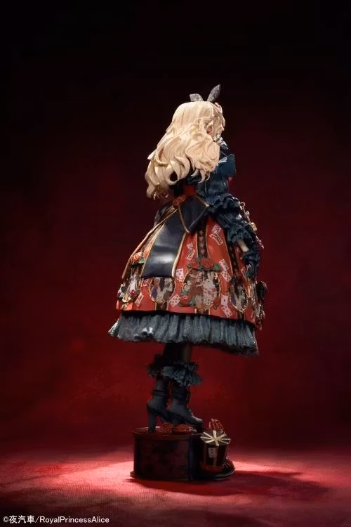 Red Queen and Princess Alice 1/6 Scale Figure