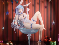 Cocktail Glass Bunny (Regular Edition) 1/6 Scale Figure