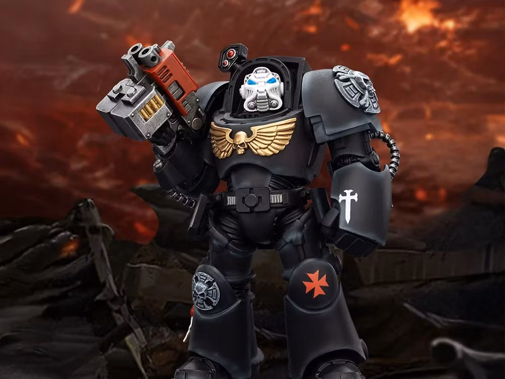 Warhammer 40,000 Black Templars Terminator (Ver. 2) with Power Fist and Storm Bolter 1/18 Scale Action Figure