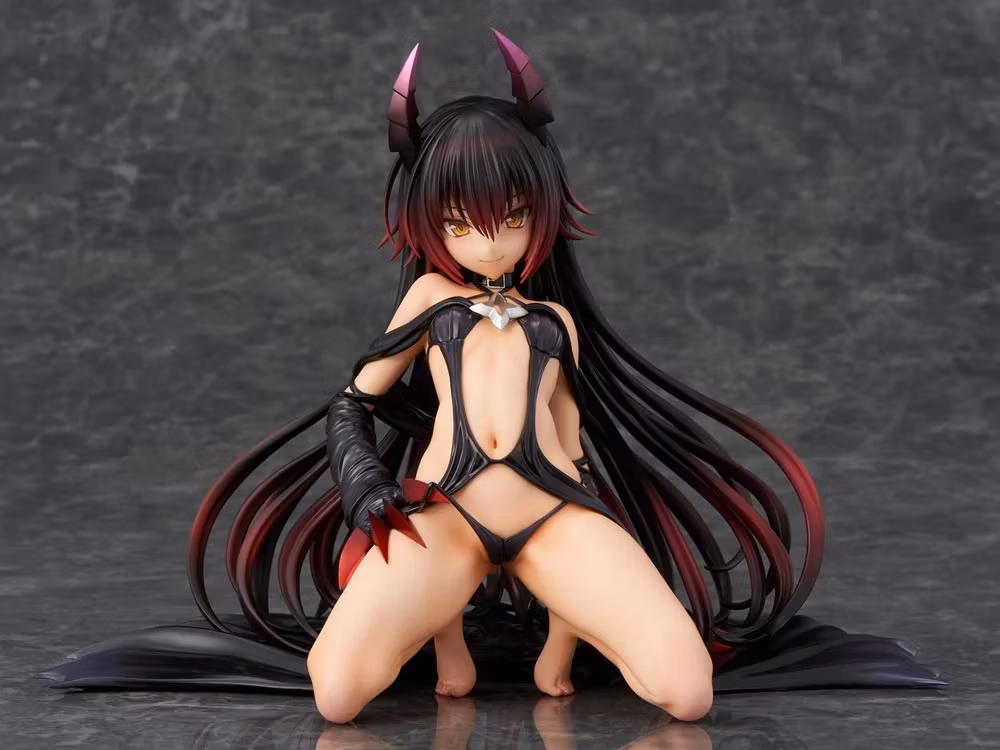 To Love-Ru Darkness Nemesis (Renewal Package Darkness Ver.) 1/6 Scale Figure