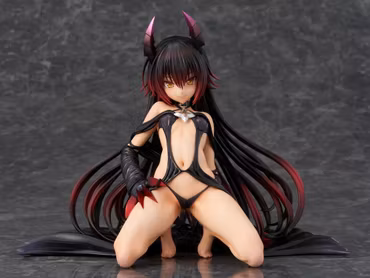 To Love-Ru Darkness Nemesis (Renewal Package Darkness Ver.) 1/6 Scale Figure