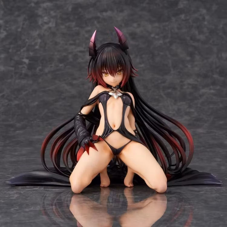 To Love-Ru Darkness Nemesis (Renewal Package Darkness Ver.) 1/6 Scale Figure