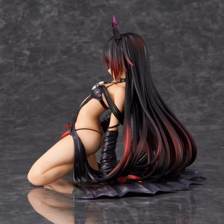 To Love-Ru Darkness Nemesis (Renewal Package Darkness Ver.) 1/6 Scale Figure