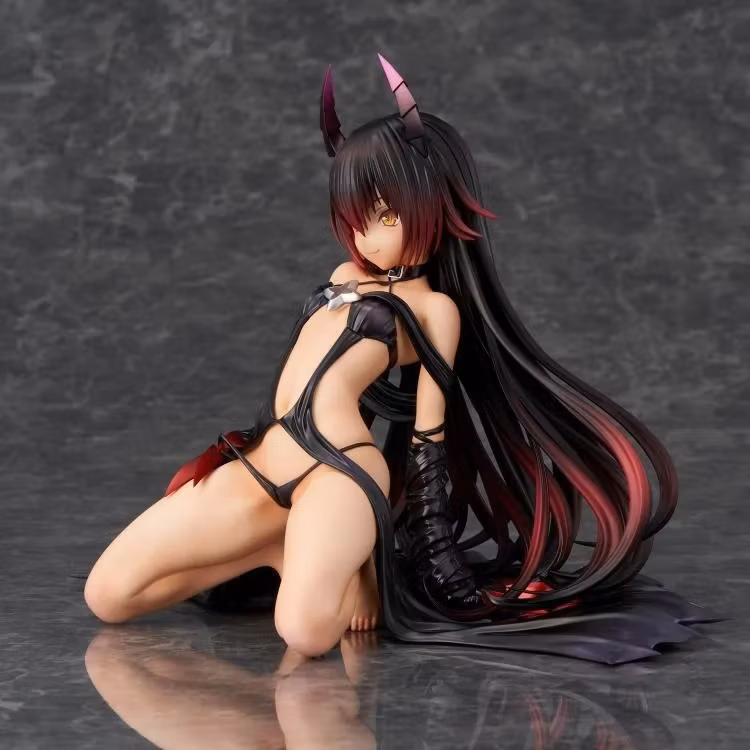 To Love-Ru Darkness Nemesis (Renewal Package Darkness Ver.) 1/6 Scale Figure