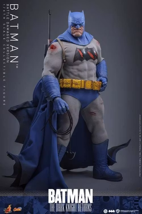 Batman: The Dark Knight Returns Batman (Battle Damaged Version) 1/6th Scale Collectible Figure