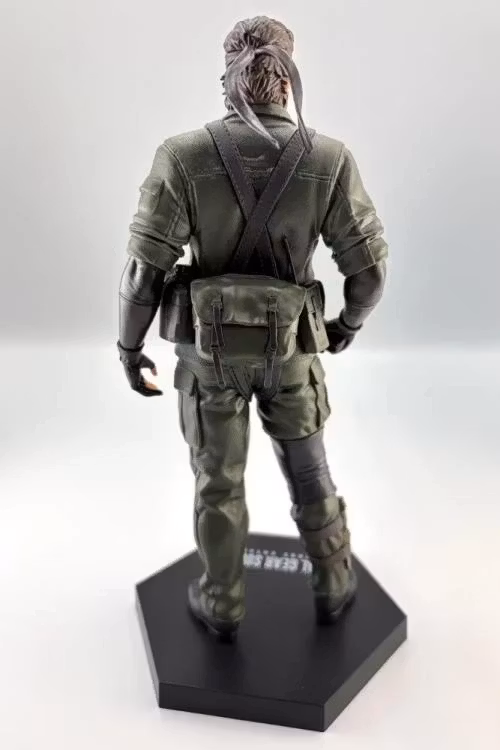 Metal Gear Solid Delta: Snake Eater Figure Collection Naked Snake Figure
