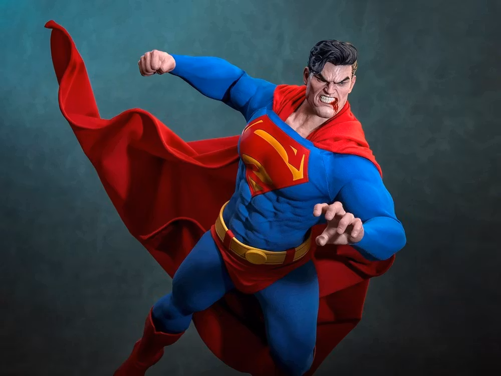 Batman: The Dark Knight Returns Superman 1/6th Scale Collectible Figure