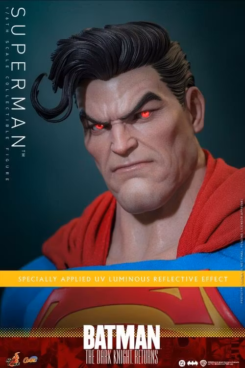 Batman: The Dark Knight Returns Superman 1/6th Scale Collectible Figure