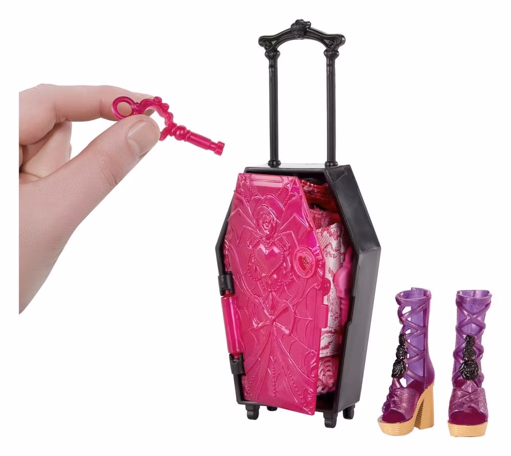 Monster High Skulltimate Secrets Destination (Gore-geous Oasis - Draculaura) Doll