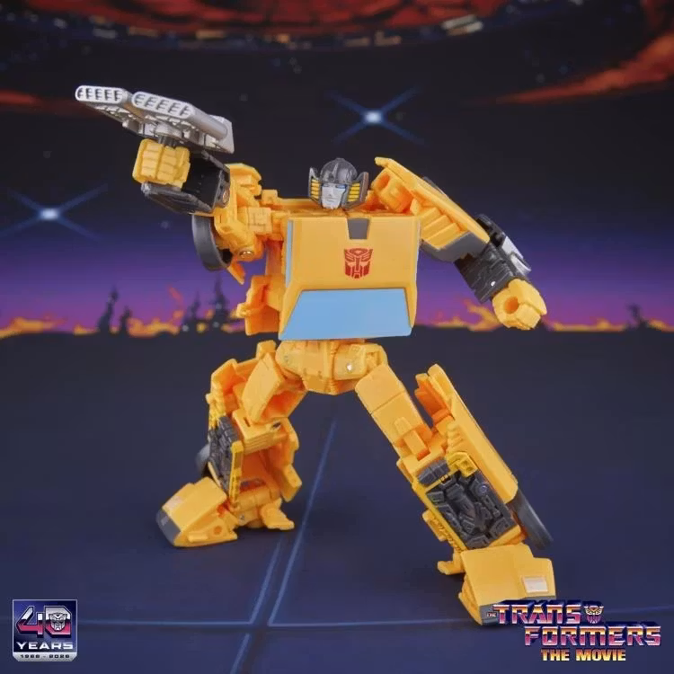 The Transformers: The Movie Studio Series 86 Deluxe Class Sunstreaker Action Figure