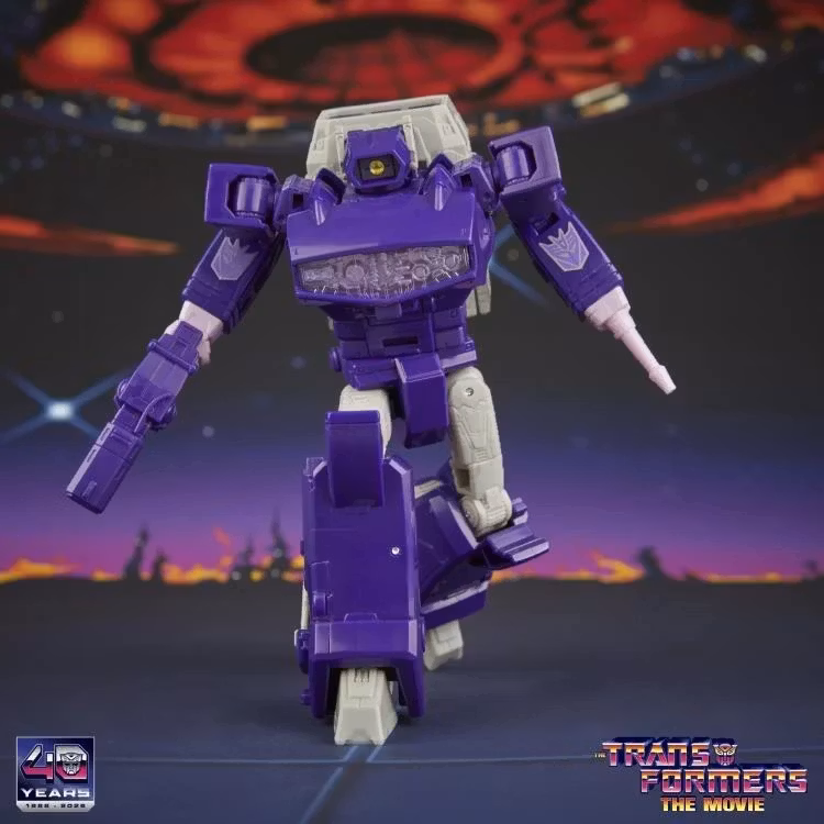 The Transformers: The Movie Studio Series 86 Voyager Class Shockwave Action Figure