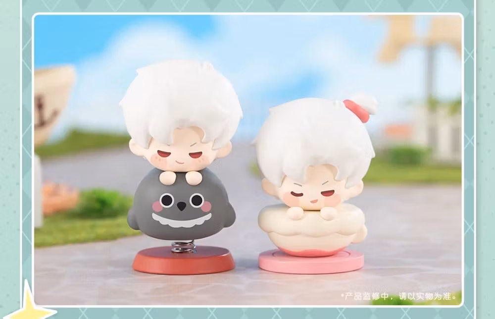 Love and Deepspace Playful Times Series Box of 10 Random Figures