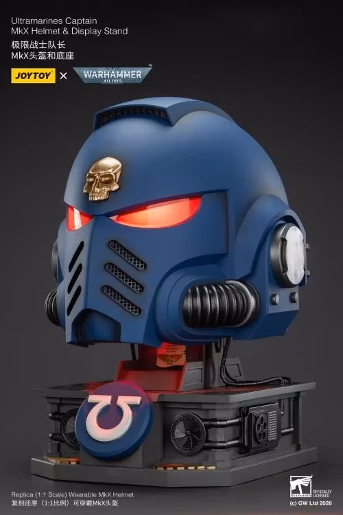 Warhammer 40,000 Ultramarines Captain Mk.X 1/1 Scale Helmet Replica with Display Stand