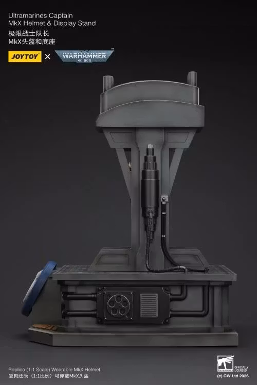 Warhammer 40,000 Ultramarines Captain Mk.X 1/1 Scale Helmet Replica with Display Stand