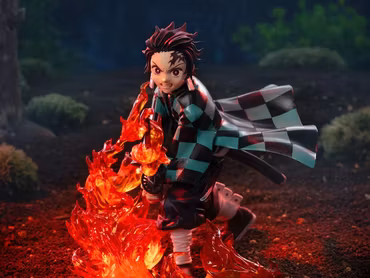 Demon Slayer: Kimetsu no Yaiba Xross Link Tanjiro Kamado Figure (Rerelease)