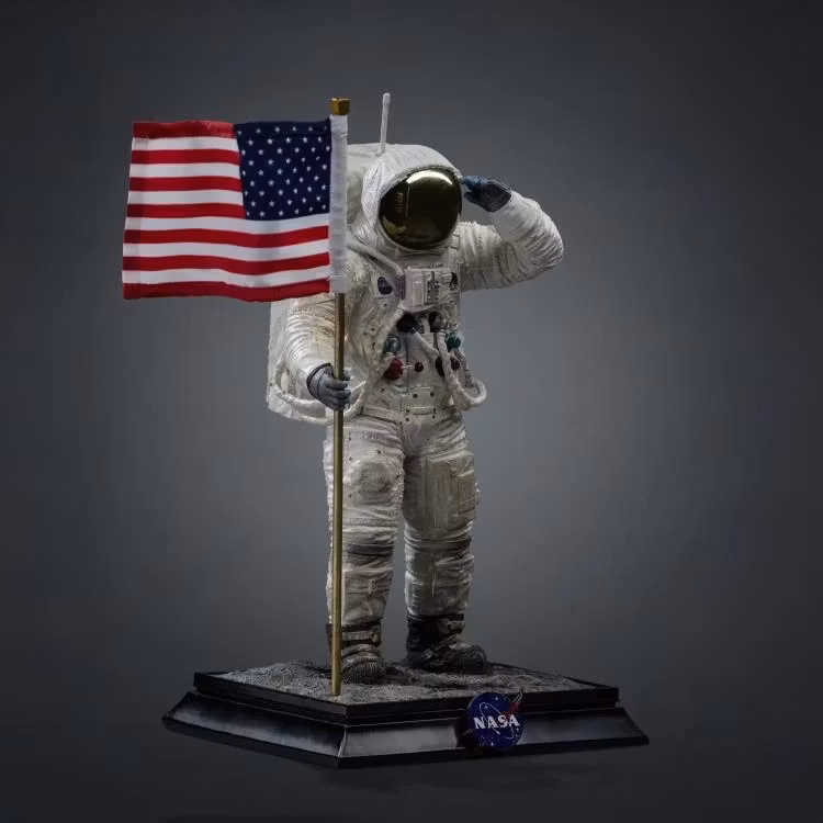 NASA Apollo 11 Astronaut 1/4 Scale Legacy Replica Statue