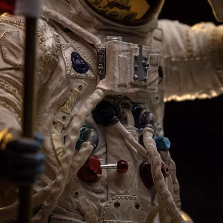 NASA Apollo 11 Astronaut 1/4 Scale Legacy Replica Statue