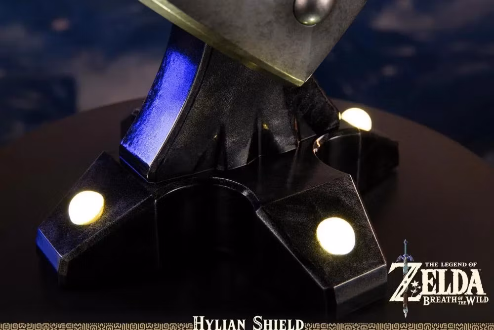 The Legend of Zelda: Breath of the Wild Hylian Shield Collector's Edition