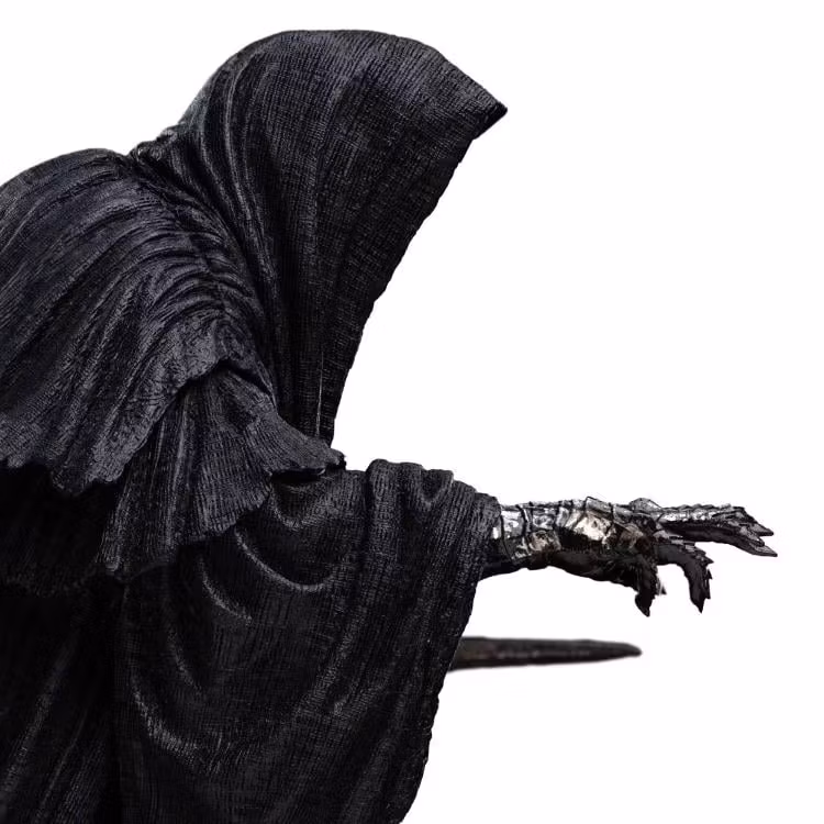 The Lord of the Rings Ringwraith at the Prancing Pony Limited Edition Statue