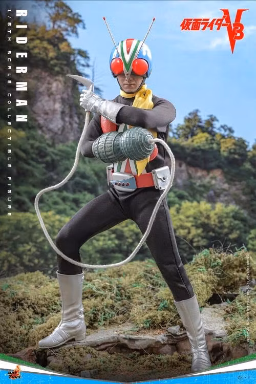 Kamen Rider V3 TMS185 Riderman 1/6th Scale Collectible Figure