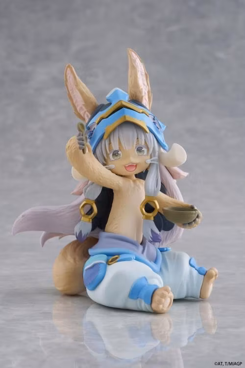 Made in Abyss: The Golden City of the Scorching Sun Desktop Cute Nanachi (Mealtime Ver.) Figure