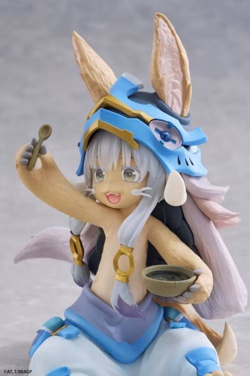 Made in Abyss: The Golden City of the Scorching Sun Desktop Cute Nanachi (Mealtime Ver.) Figure