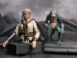 Predator: Badlands Ultimate Thia & Bud Action Figure Set