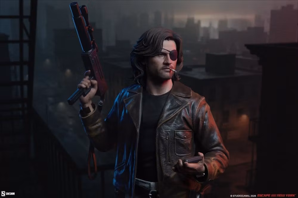 Escape From New York Premium Format Snake Plissken Statue