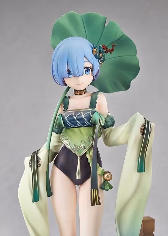 Re:Zero Starting Life in Another World Rem (Breather in the Garden Ver.) 1/7 Scale Figure