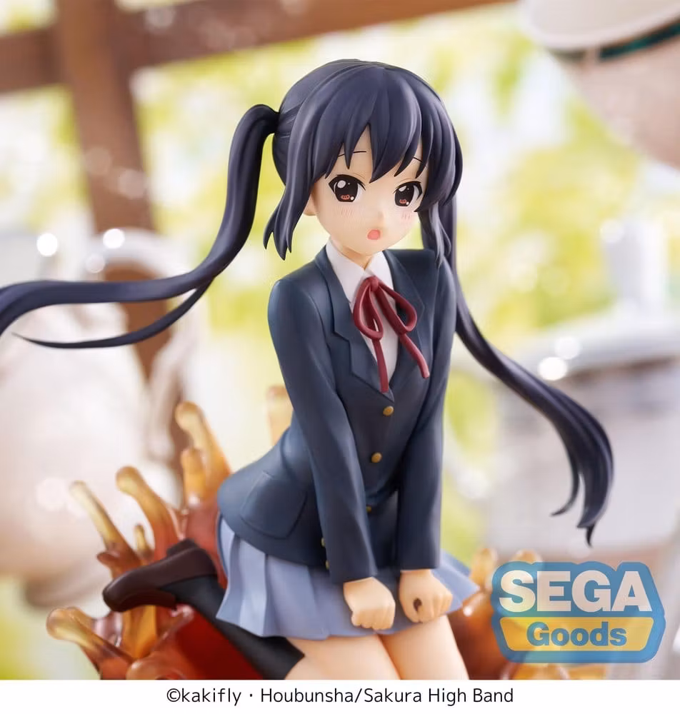 K-On! Luminasta Azusa Nakano Figure