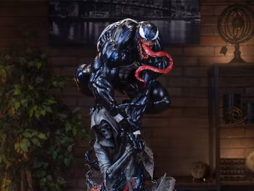 Marvel Premium Format Venom Statue