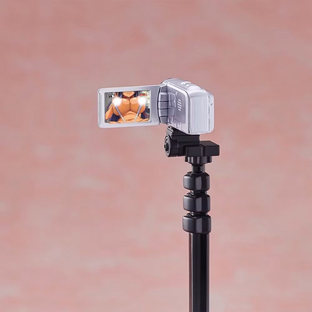 (18+) Mucha Illustration Chizuru Shiina (Tanned Skin) (Deluxe Ver.) Figure