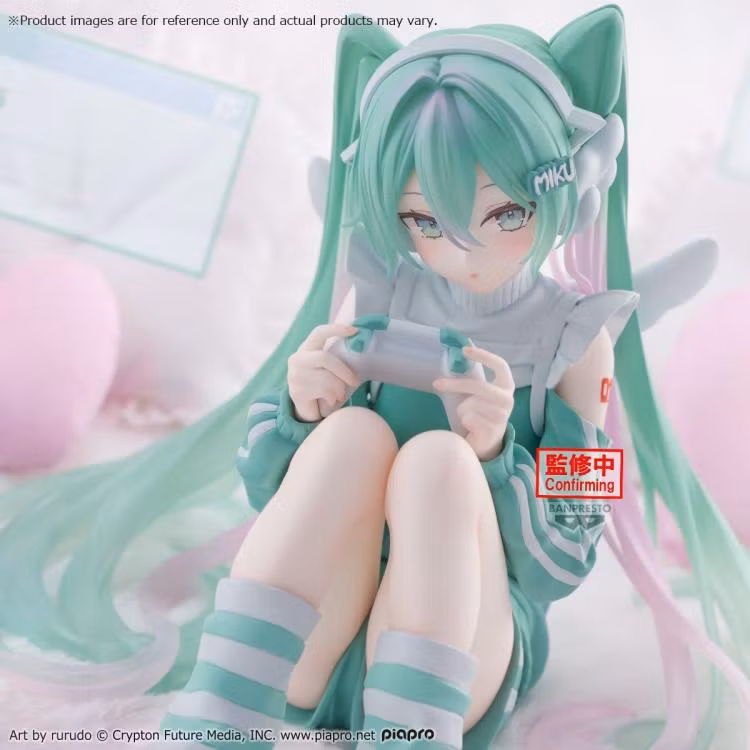Vocaloid Holiday Memories Hatsune Miku (Game) Figure
