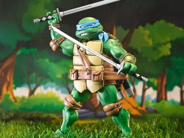 Teenage Mutant Ninja Turtles x Usagi Yojimbo Ultimate Leonardo Action Figure