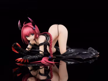 To Love-Ru Darkness Mea Kurosaki (Renewal Package Darkness Ver.) 1/6 Scale Figure