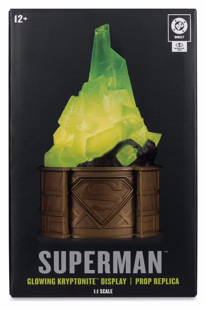 Superman DC Direct Replica 1/1 Kryptonite Display (Gold Label)