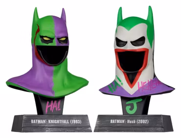Batman DC Direct Mini Replica 1/3 2-pack Batman Cowls Hush & Knightfall (Jokerized) (Gold Label)