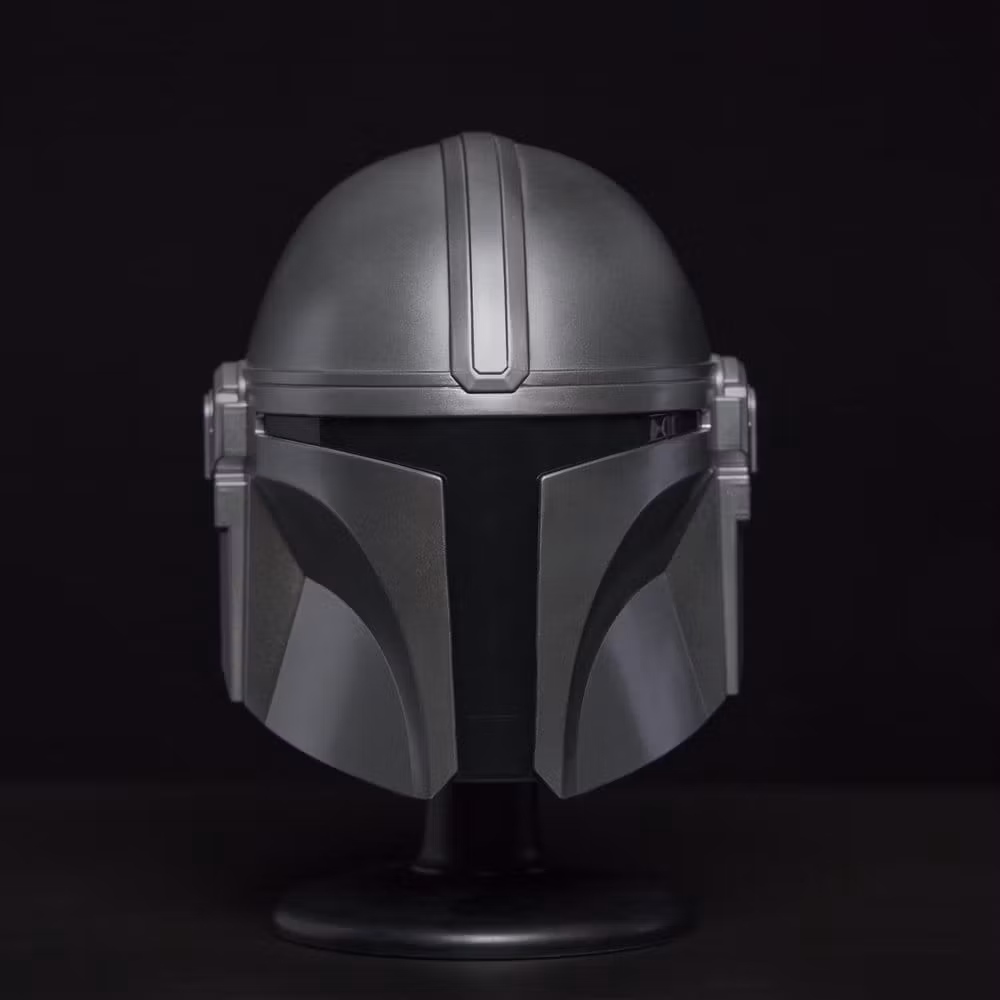 Star Wars: The Mandalorian & Grogu Black Series Mini Helmet The Mandalorian