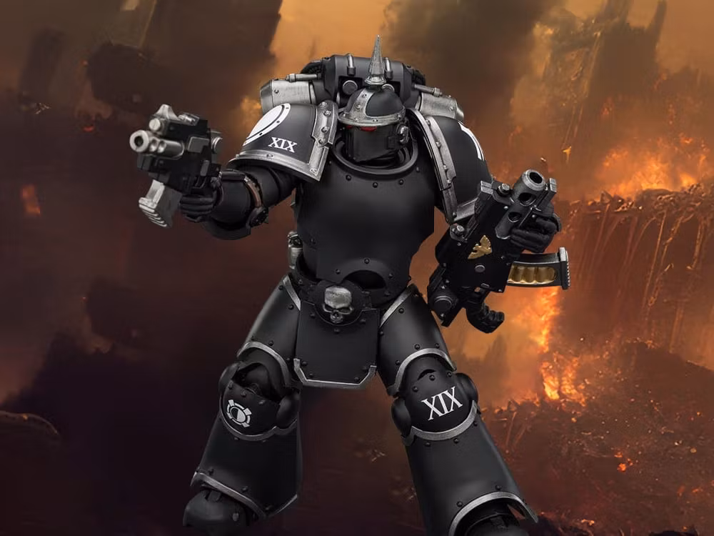 Warhammer: The Horus Heresy Raven Guard MKIII Tactical Legionary with Bolter and Bolt Pistol 1/18 Scale Action Figure