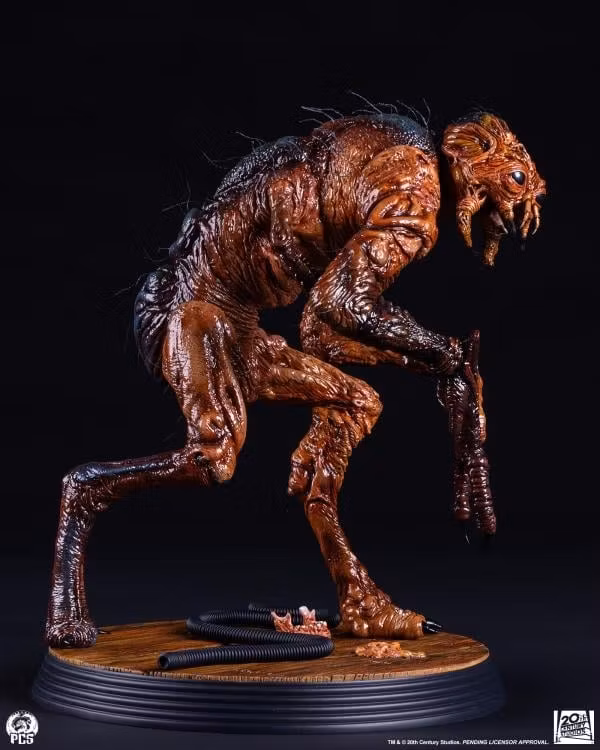 The Fly (1986) 1/4 Scale Statue
