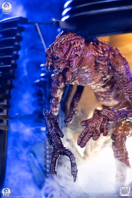 The Fly (1986) (Deluxe Edition) 1/4 Scale Statue