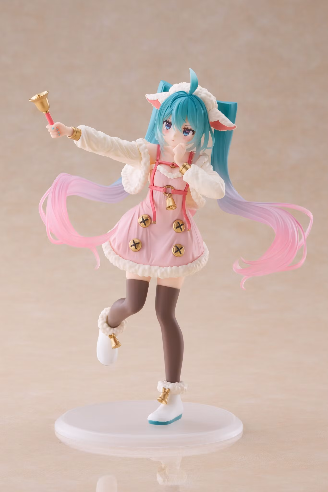 Vocaloid Hatsune Miku (Seven Little Goats) Wonderland Figure