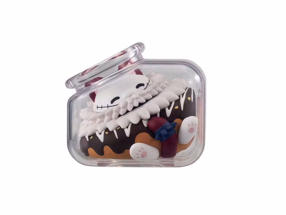 One Piece Mega Cat Project Goodnight Nyan Piece Nyaan! Luffy with Rivals Version Box of 8 Figures