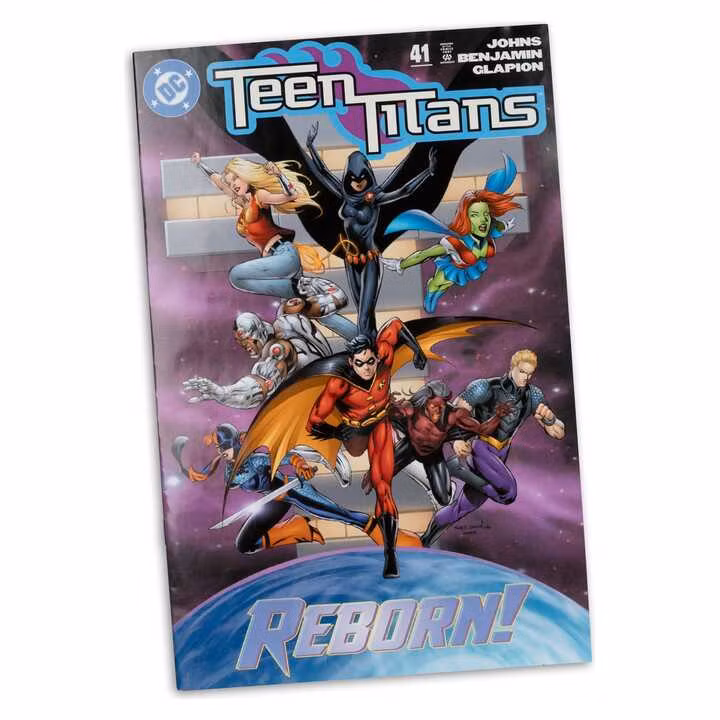 DC Direct Page Punchers Action Figure Miss Martian (Teen Titans #41) (Red Platinum Edition)