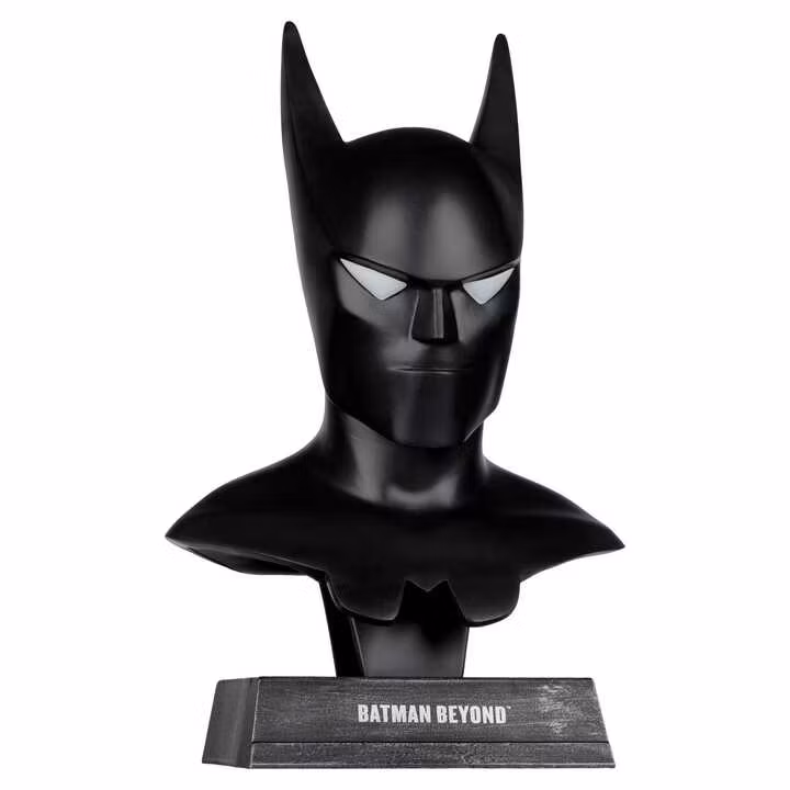DC Direct Prop Replica 1/3 Batman Cowl (Batman Beyond Animated)