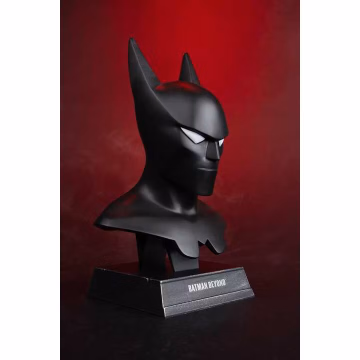 DC Direct Prop Replica 1/3 Batman Cowl (Batman Beyond Animated)