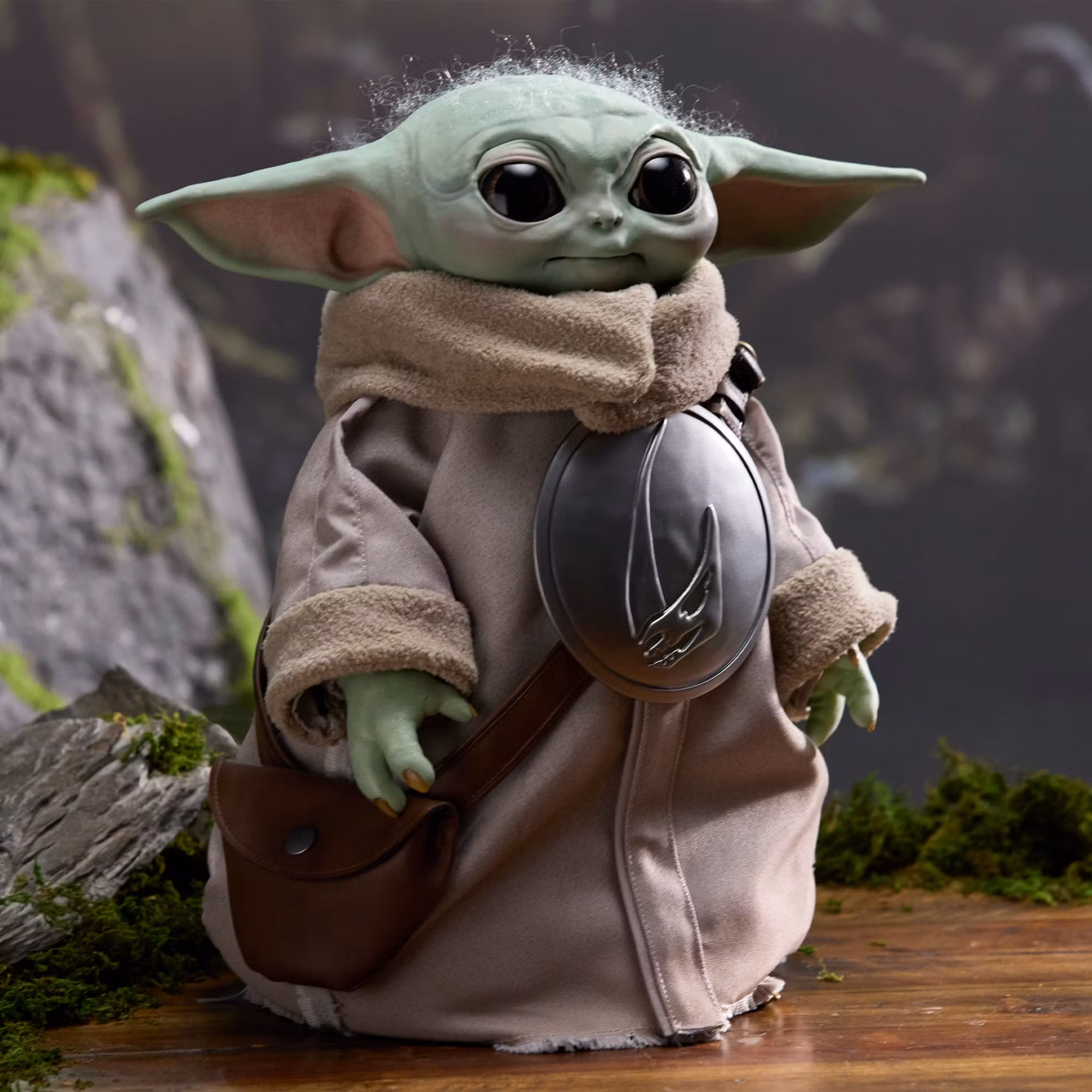 Star Wars: The Mandalorian and Grogu 1:1 Scale Electronic Ultimate Grogu (Ver.2)