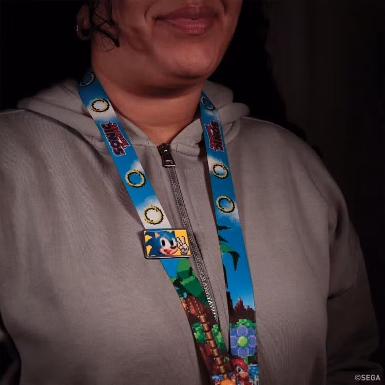 Sonic the Hedgehog Lanyard and Pin Badge Set