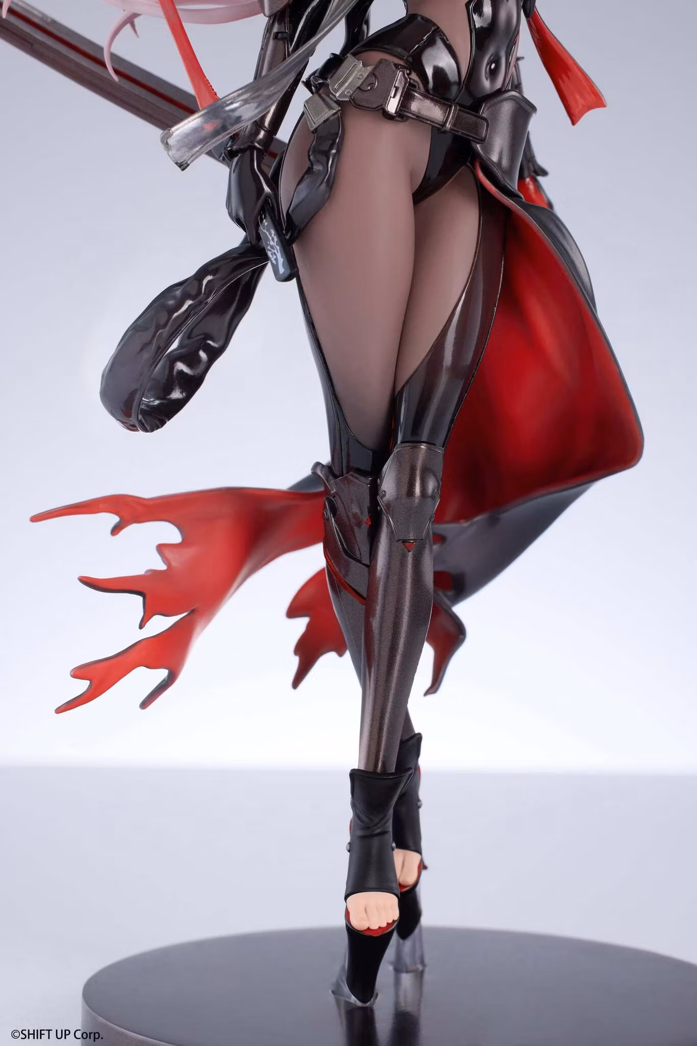 Goddess of Victory: Nikke Scarlet: Black Shadow 1/10 Scale Figure